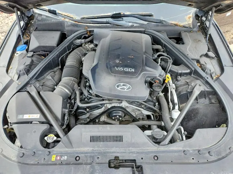 2016 HYUNDAI GENESIS   