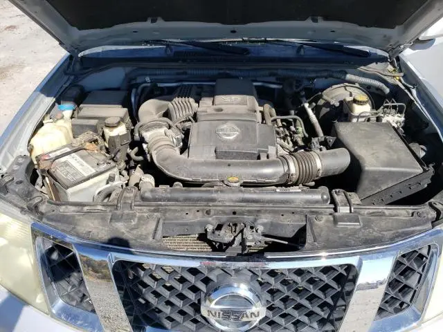 2011 NISSAN PATHFINDER S  