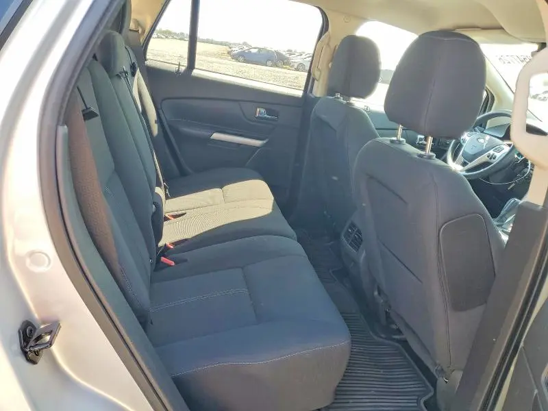 2013 FORD EDGE SE  