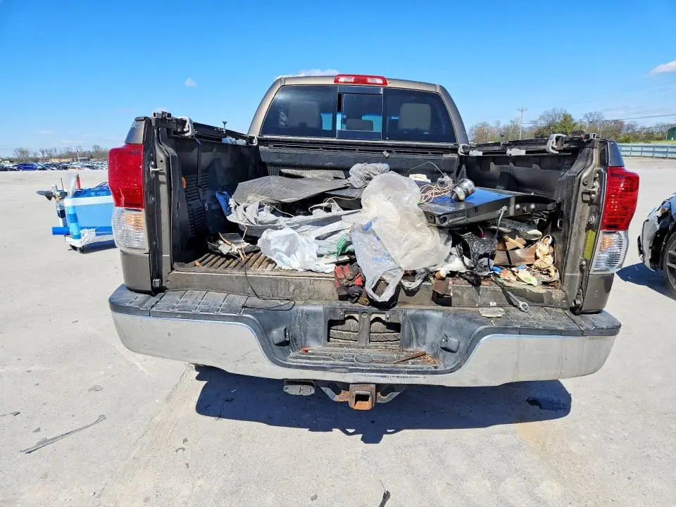 2013 TOYOTA TUNDRA GRADE  