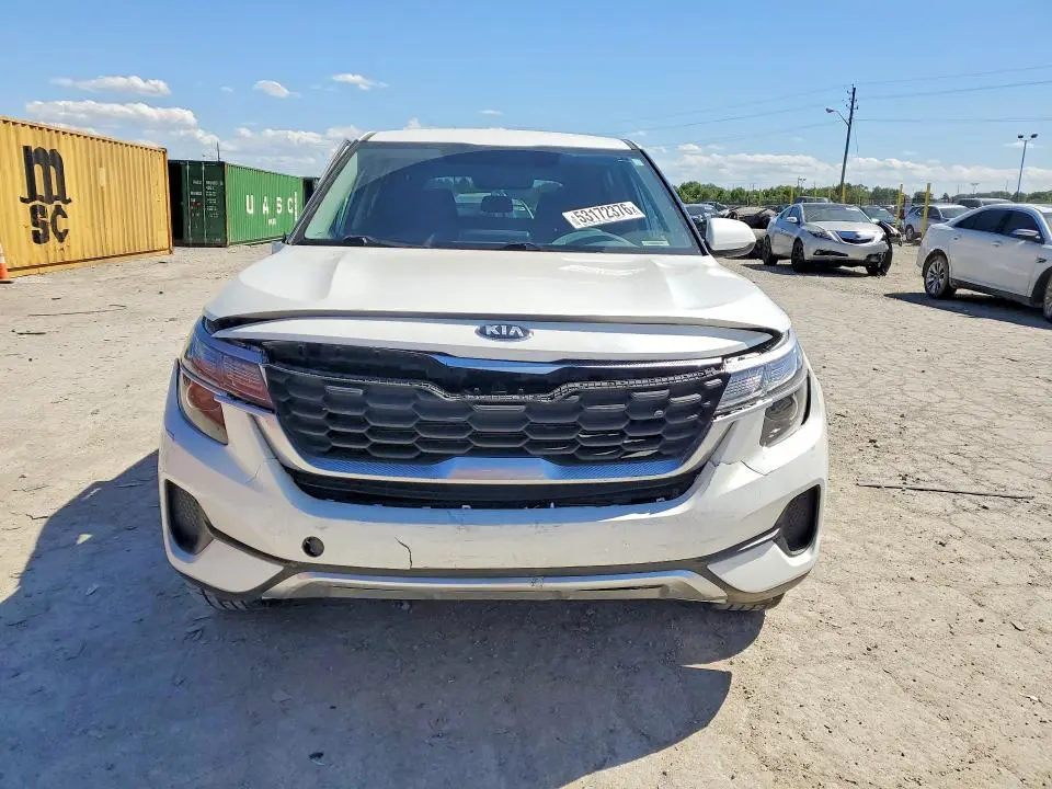 2021 KIA SELTOS LX  