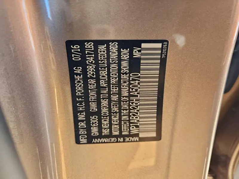 2017 PORSCHE CAYENNE S  