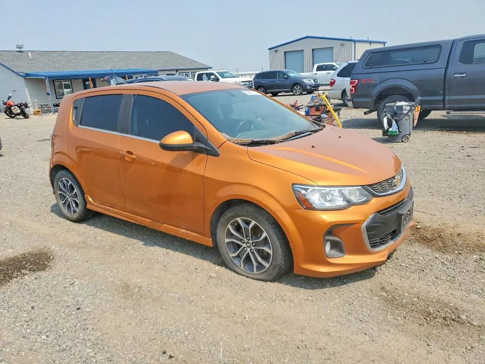 2017 CHEVROLET SONIC LT  