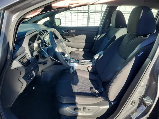 2025 NISSAN LEAF SV PLUS  