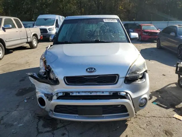 2013 KIA SOUL +  
