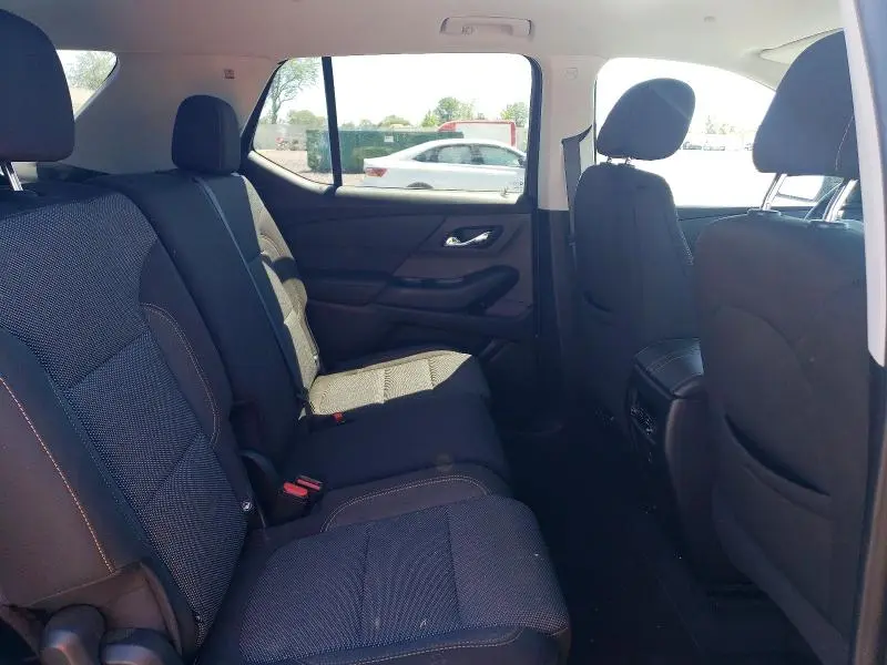 2021 CHEVROLET TRAVERSE LS  