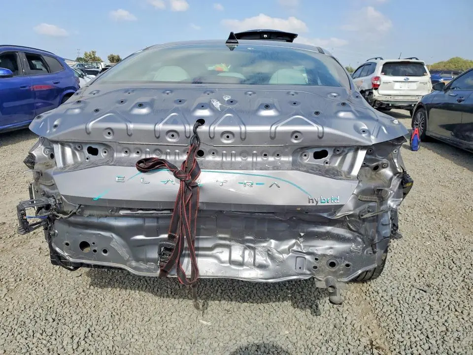 2023 HYUNDAI ELANTRA LIMITED  