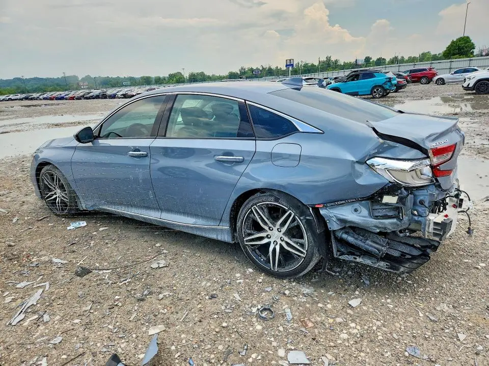 2021 HONDA ACCORD TOURING HYBRID  
