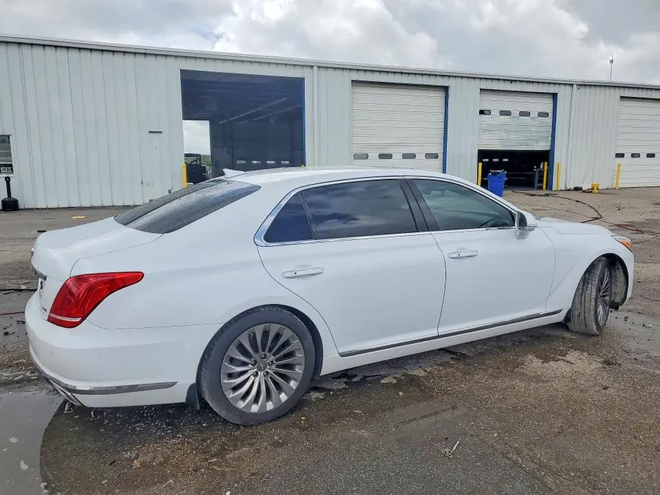 2018 GENESIS G90 PREMIUM  