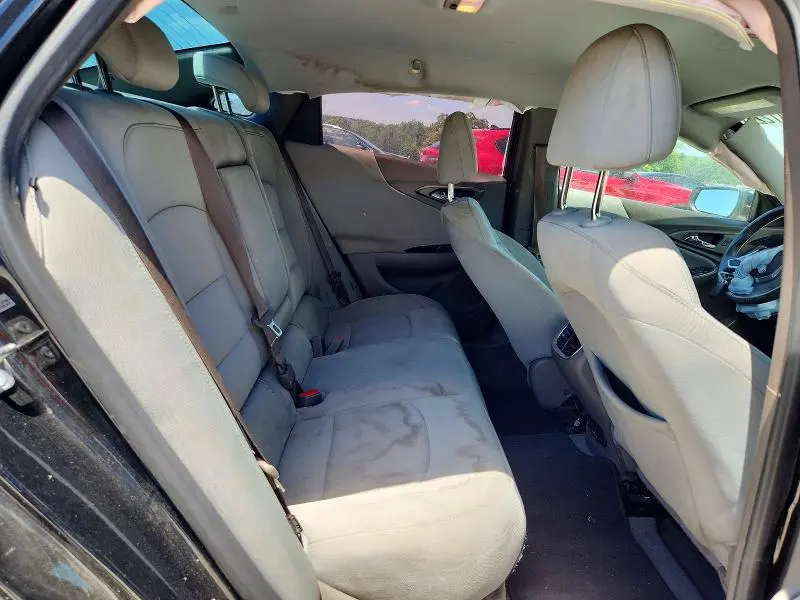 2017 CHEVROLET MALIBU LT  