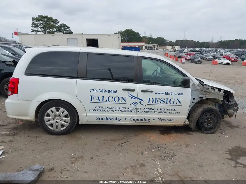 2020 DODGE GRAND CARAVAN SE