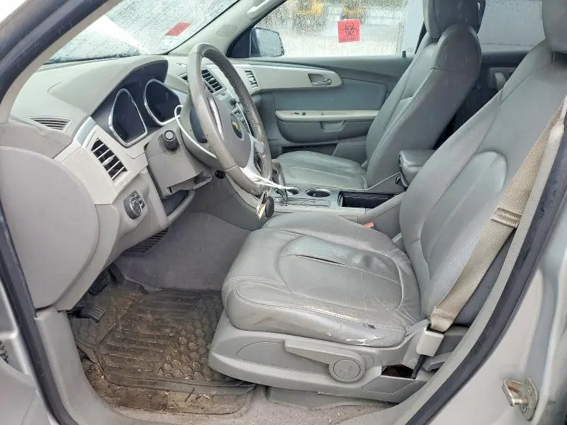 2012 CHEVROLET TRAVERSE LS  
