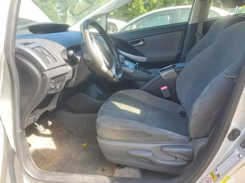 2012 TOYOTA PRIUS TWO  