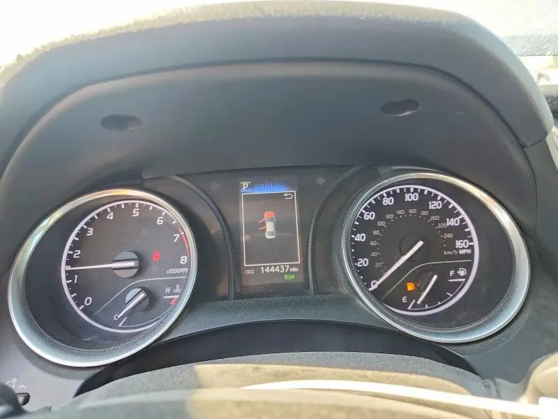 2018 TOYOTA CAMRY SE  