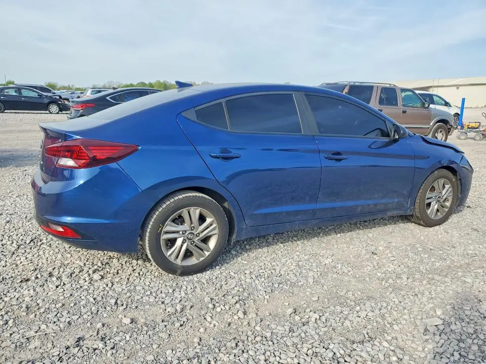 2019 HYUNDAI ELANTRA SEL  