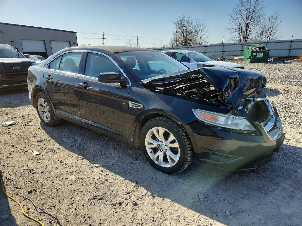 2010 FORD TAURUS SEL  