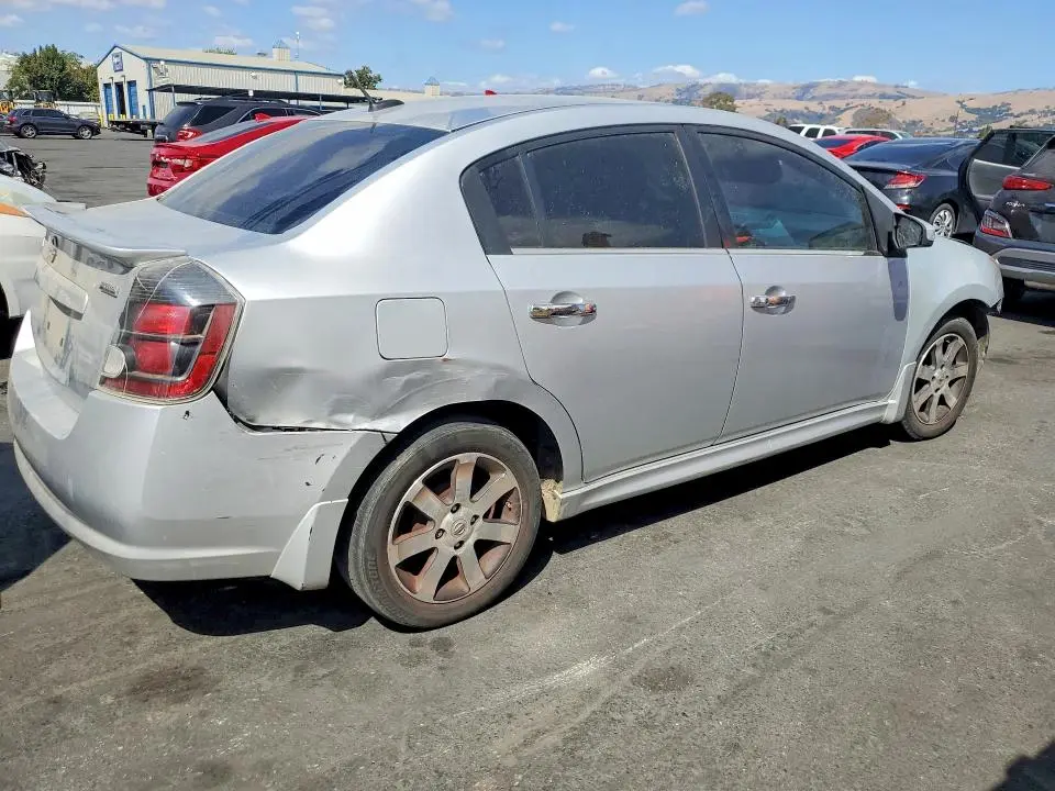 2012 NISSAN SENTRA 2.0  