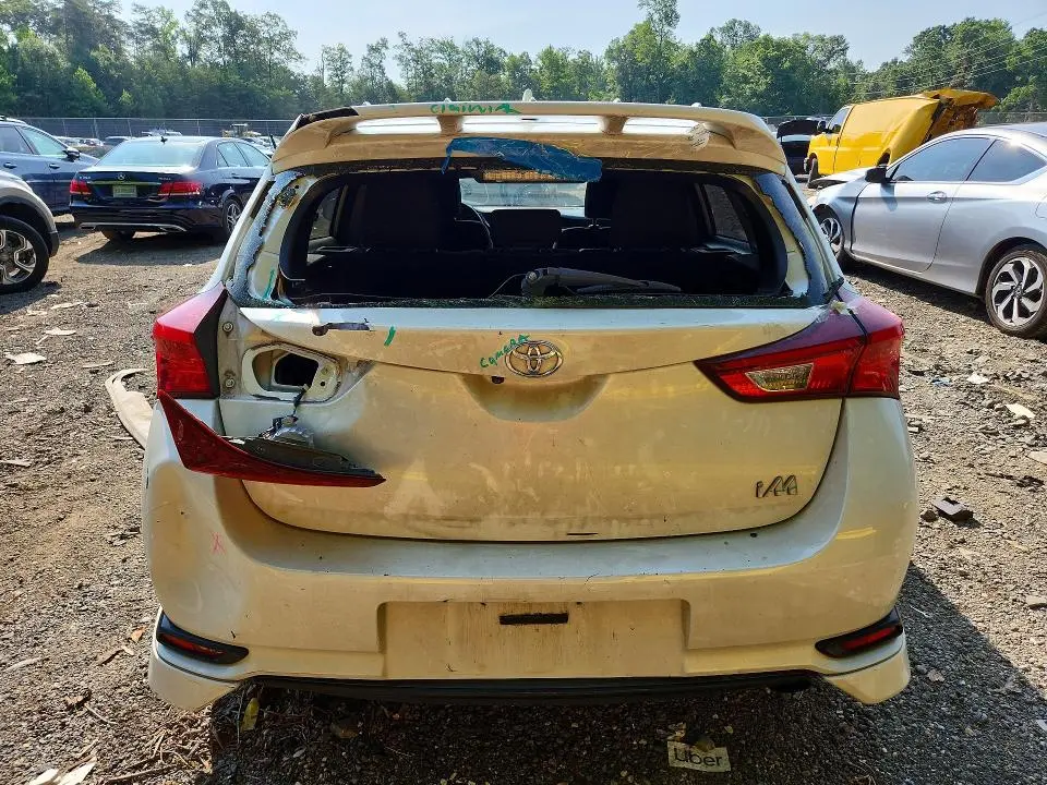 2017 TOYOTA COROLLA IM BASE  