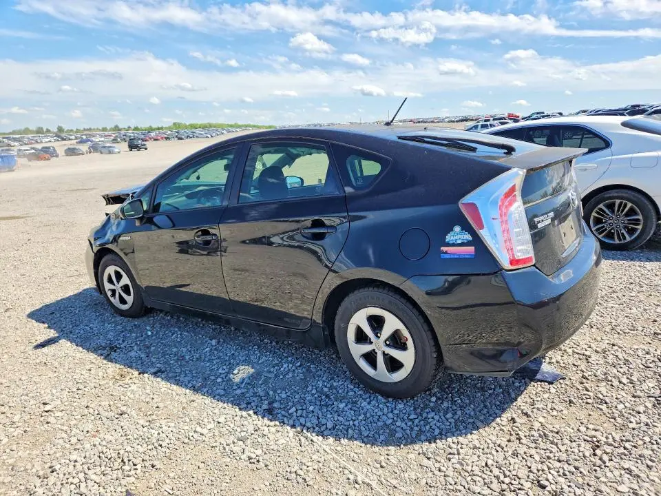 2013 TOYOTA PRIUS TWO  