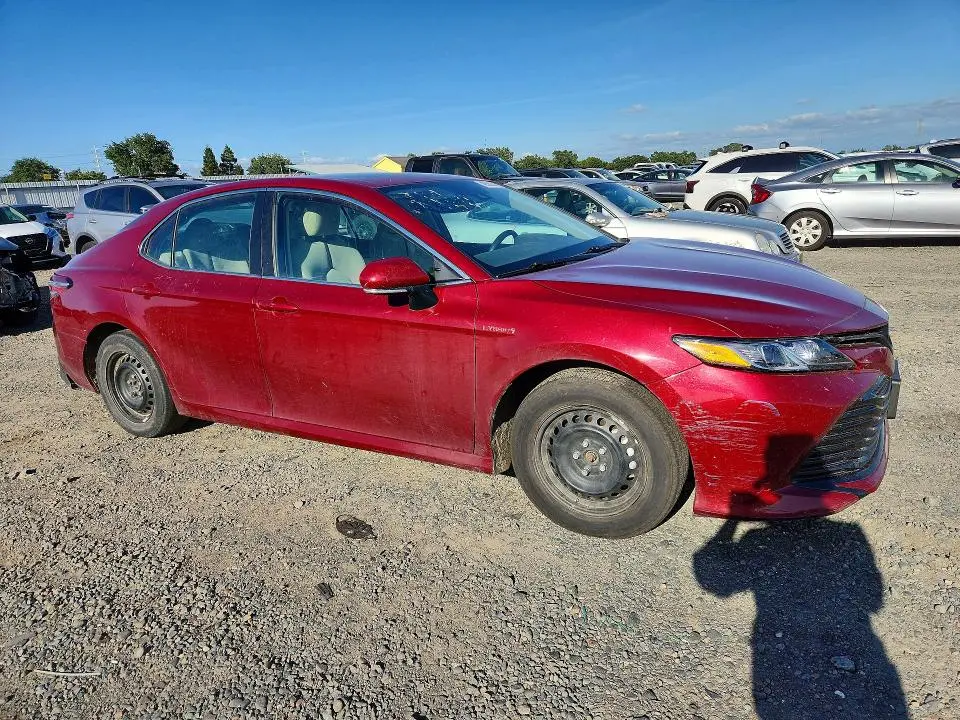2020 TOYOTA CAMRY LE  