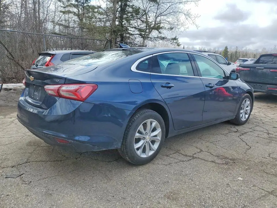 2022 CHEVROLET MALIBU LT  