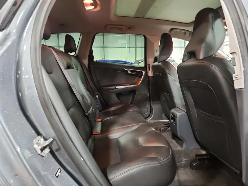 2017 VOLVO XC60 T6 INSCRIPTION  