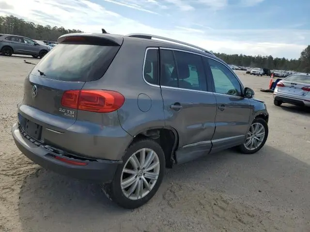 2012 VOLKSWAGEN TIGUAN S  