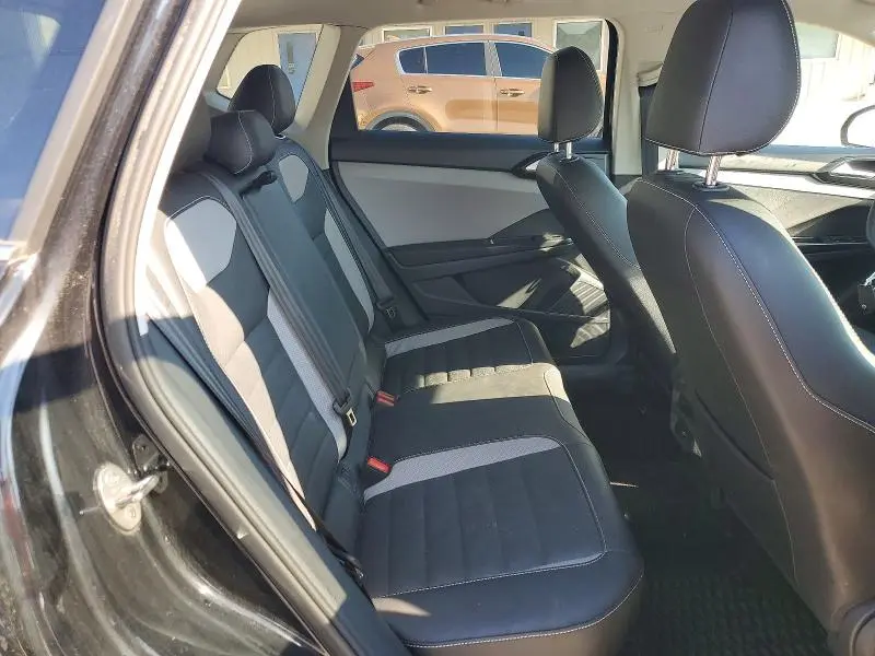 2023 VOLKSWAGEN TAOS SEL  