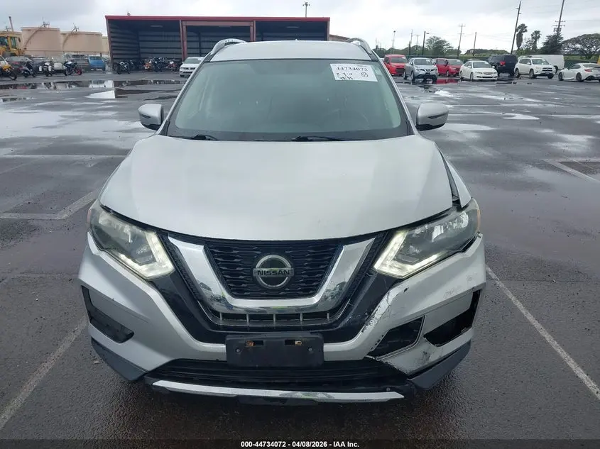 2018 NISSAN ROGUE SV