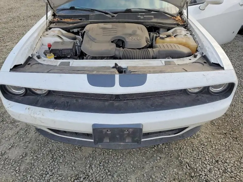 2018 DODGE CHALLENGER SXT  