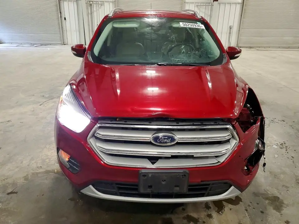 2017 FORD ESCAPE TITANIUM  