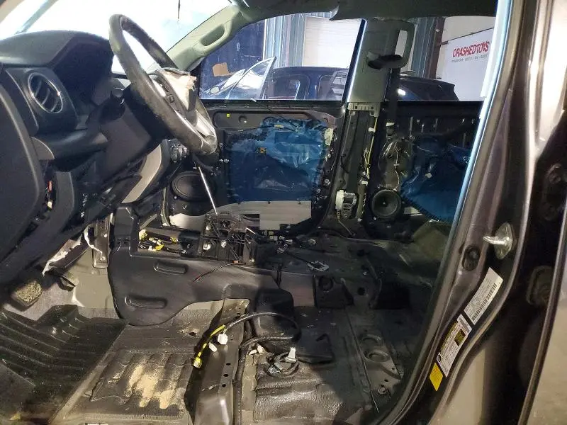 2021 TOYOTA TUNDRA CREWMAX SR5  