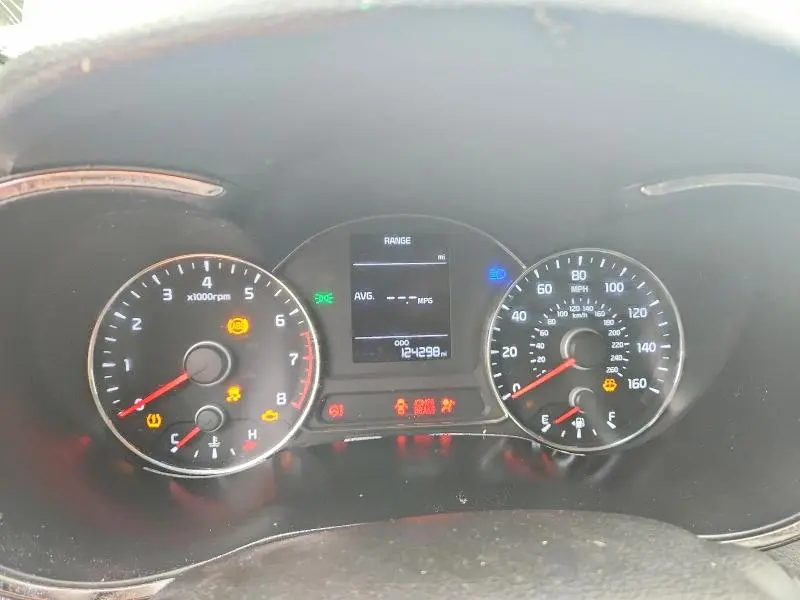 2017 KIA FORTE LX  