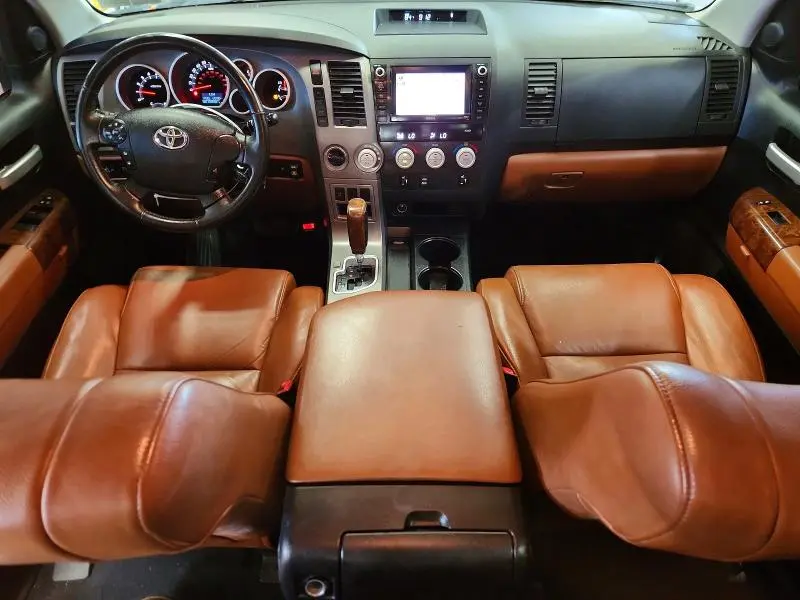 2010 TOYOTA TUNDRA DOUBLE CAB LIMITED  