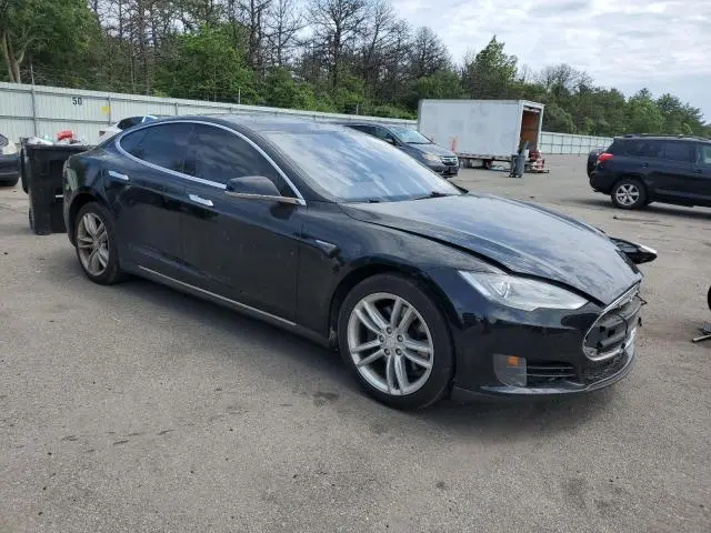 2015 TESLA MODEL S   