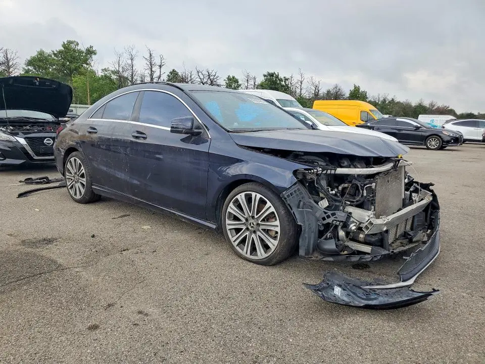 2019 MERCEDES-BENZ CLA 250 4MATIC  