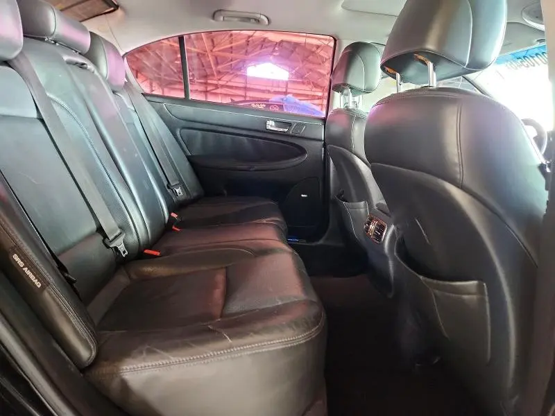 2011 HYUNDAI GENESIS 4.6L  