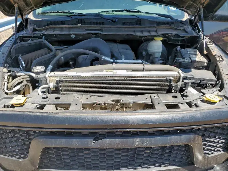 2017 RAM 1500 SLT  