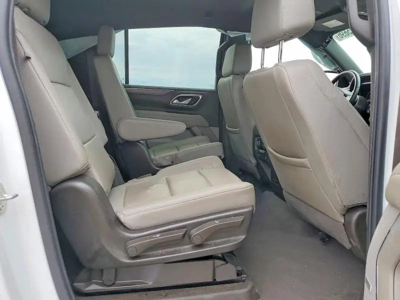 2024 CHEVROLET SUBURBAN K1500 LT  