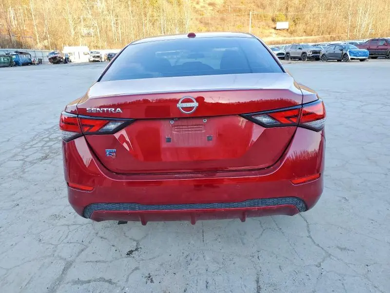 2025 NISSAN SENTRA SV  