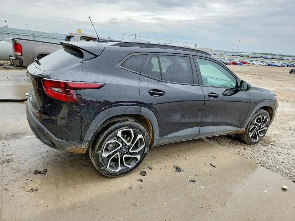 2025 CHEVROLET TRAX 2RS  