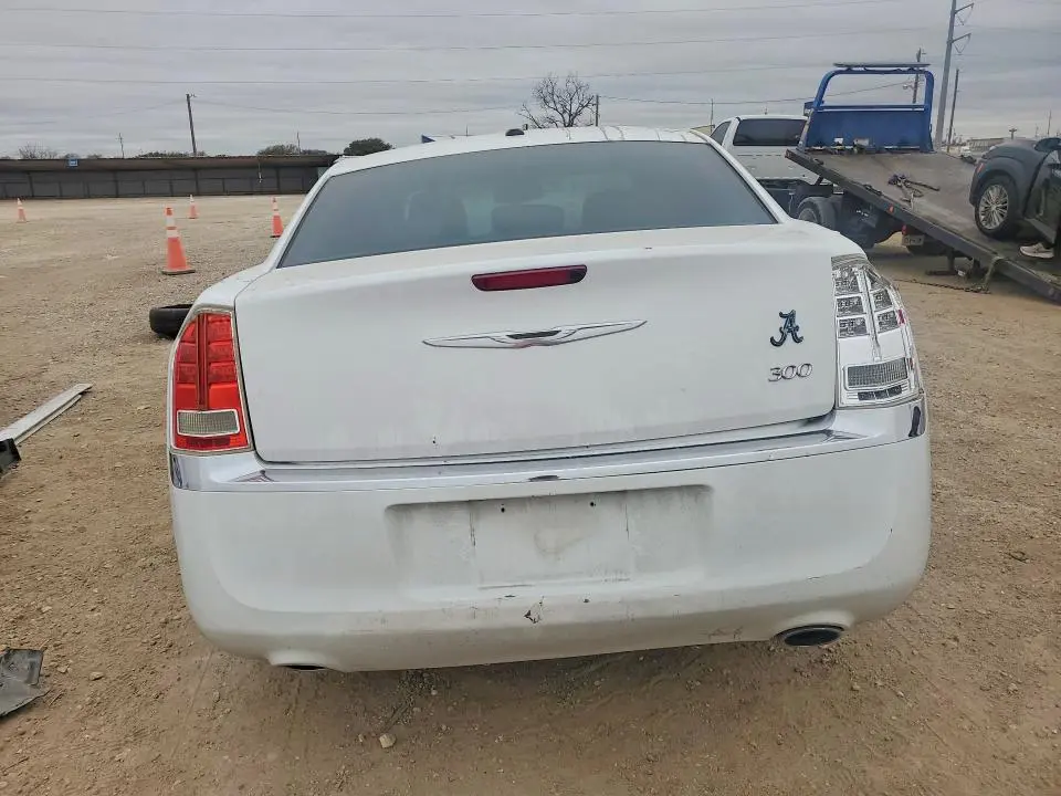 2014 CHRYSLER 300   