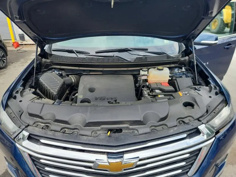 2023 CHEVROLET TRAVERSE LT  