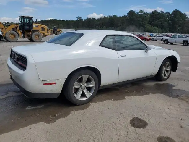 2016 DODGE CHALLENGER SXT  