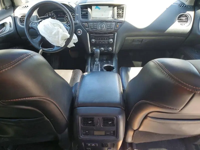 2020 NISSAN PATHFINDER SL  