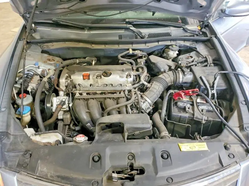 2011 HONDA ACCORD LXP  