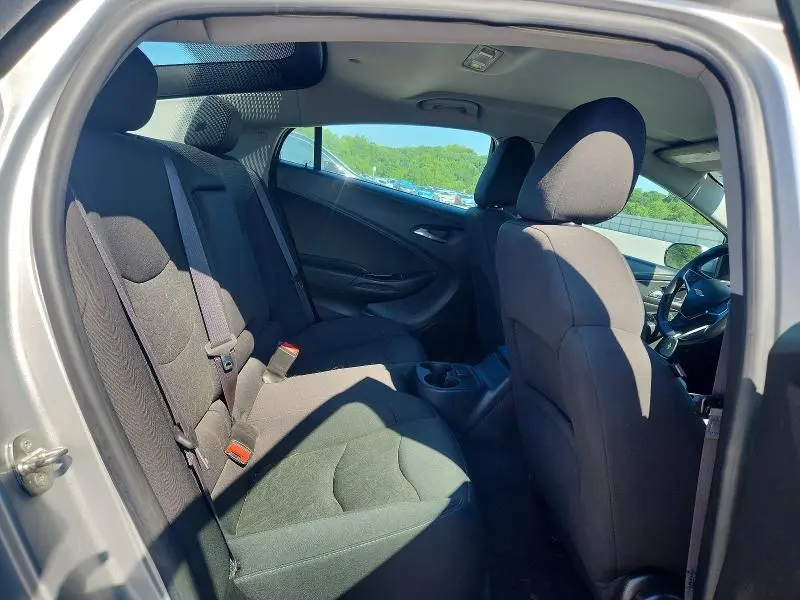 2017 CHEVROLET VOLT LT  