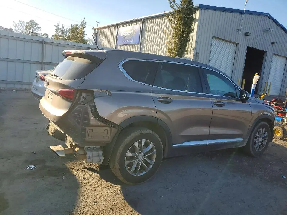 2020 HYUNDAI SANTA FE SE  