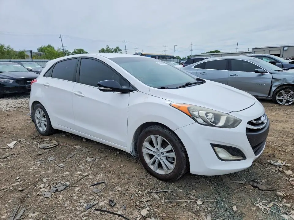 2013 HYUNDAI ELANTRA GT BASE  