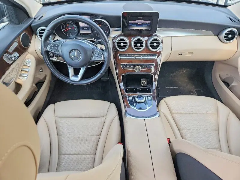 2017 MERCEDES-BENZ C 300  